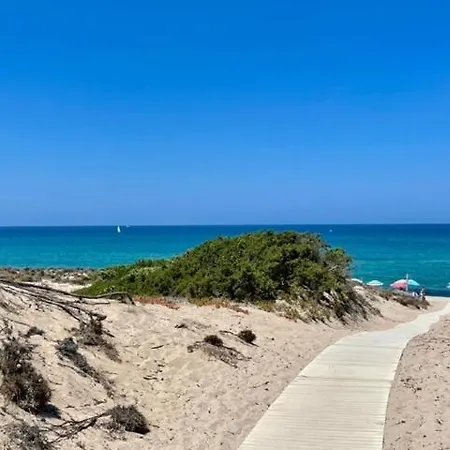Il Delfino - Con Terrazza E Piscina * Badesi