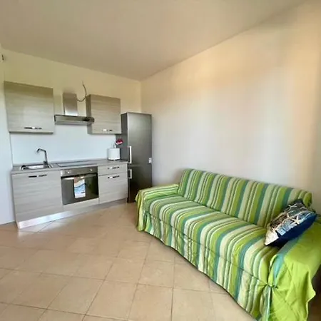 Daire Il Delfino - Con Terrazza E Piscina