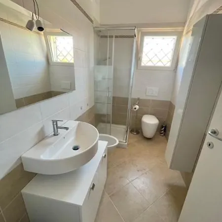Il Delfino - Con Terrazza E Piscina Apartament